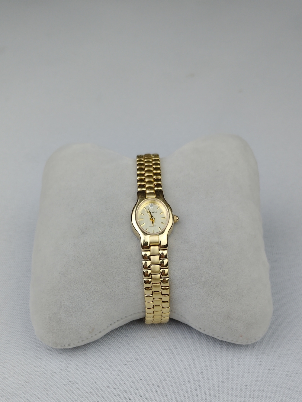 Elgin Diamond Gold Tone Women's Wrist Watch.